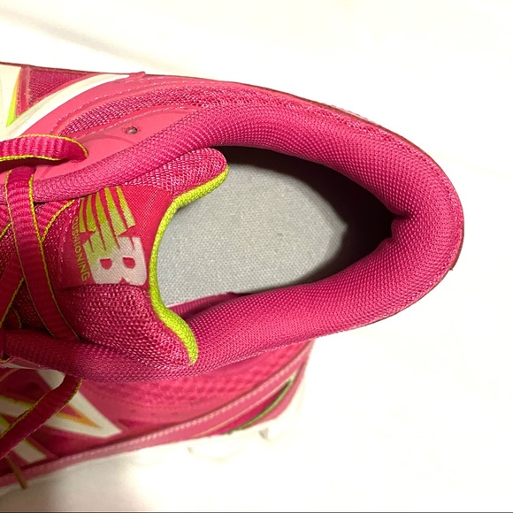 New Balance Shoes New Balance Girls Running Shoe Sneaker Size 6